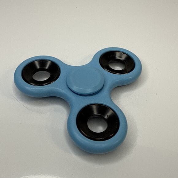 Monochrome Plastic Blur Fidget Spinner Cool Fingertip Spinning Top Stress - Picture 4 of 4